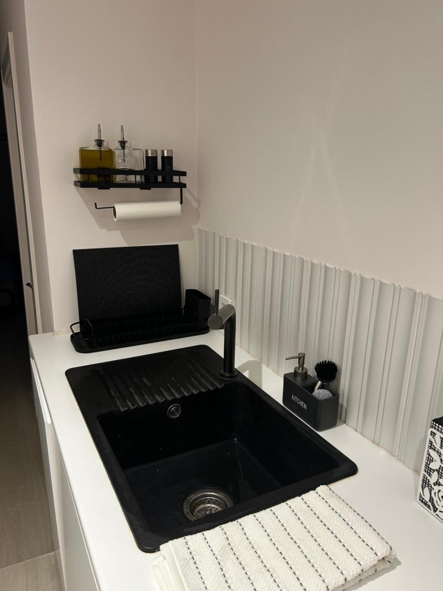Oslo Apartment มาดริด ภายนอก รูปภาพ